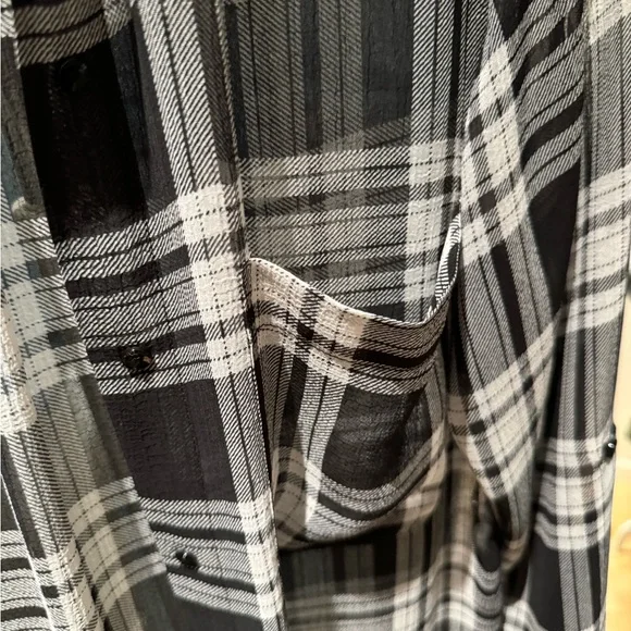 Sheer Guess duster - Picture 2 of 5